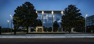 Realization of functional and architectural lighting for the new head office of ENAV in Rome.